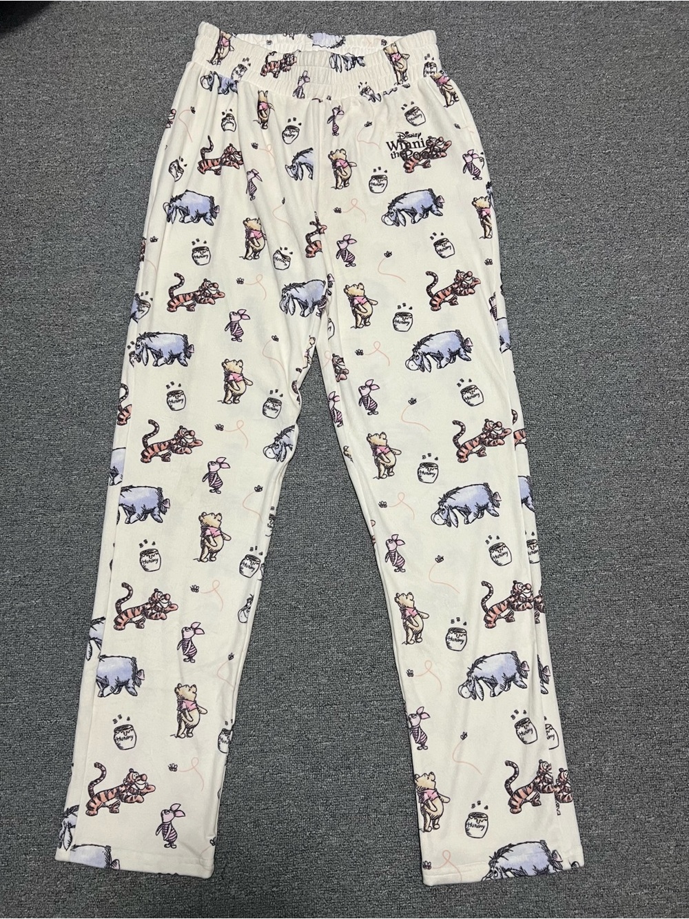Disney Cream Winnie the Pooh & Friends Pajama Pants Women’s S